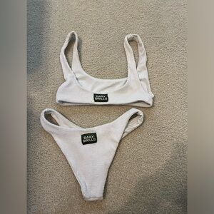 Daily Drills wavy bikini - Small White 🤍